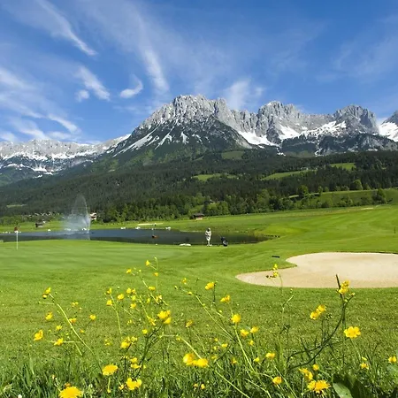 In Kirchberg Near Slopes, Cleaning Included Semesterbostad Kirchdorf in Tirol